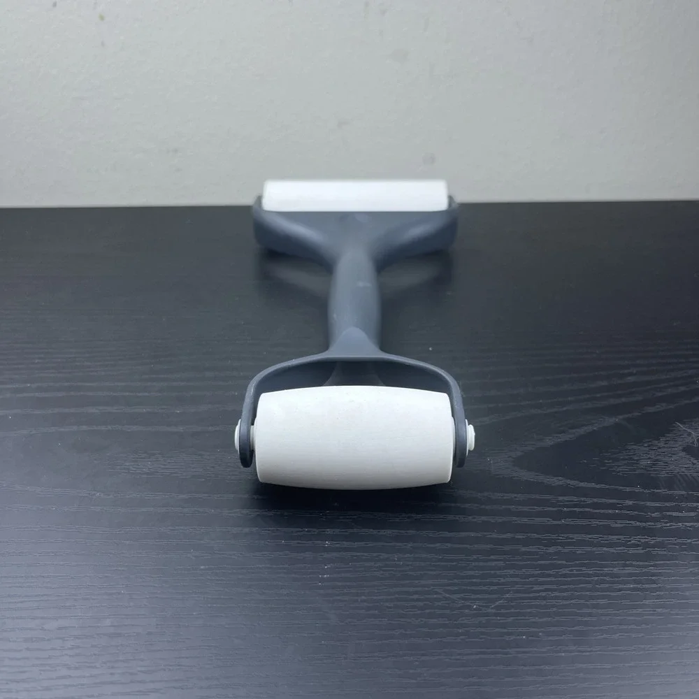 Pampered Chef Baker's Roller #1485 Double-End Dough Roller Baking Tool